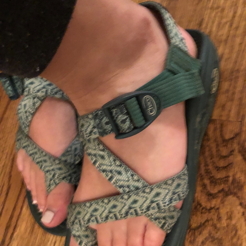 Blue/Green CHACOS - Picture 3 of 5